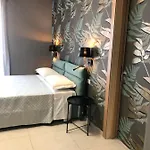Dante 11 By Apulia Maison d'hôtes Bari