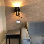 Dante 11 By Apulia Maison d'hôtes