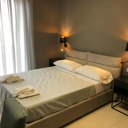 Dante 11 By Apulia Pensionat Bari